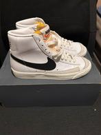 Nieuwe Nike Blazer Mid Sneakers – Maat 36,5– Wit/Zwart – €90, Enlèvement, Comme neuf