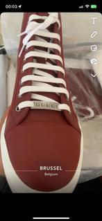Sneakers Gucci T43, Kleding | Heren, Sneakers, Zo goed als nieuw, Overige kleuren