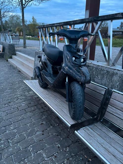 Mbk booster a klasse, Fietsen en Brommers, Scooters | Yamaha, Zo goed als nieuw, Elektrisch, Ophalen
