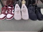 Sneakers mt 45, Kleding | Heren, Schoenen, Ophalen of Verzenden, Zo goed als nieuw, Zwart, Sneakers