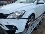 Kia ceed 2011 - 1.6diesel - airco - 350.000km, Auto's, Bedrijf, Te koop, (Pro) Cee d