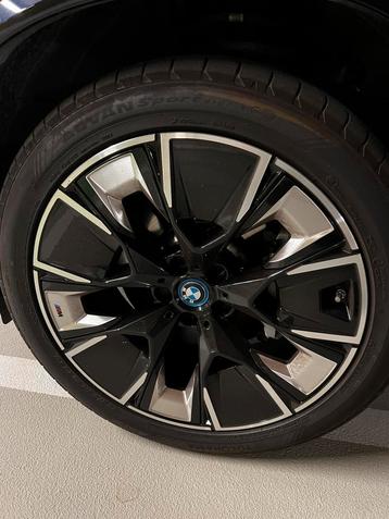 Orginele banden BMW iX3 2024 beschikbaar voor biedingen