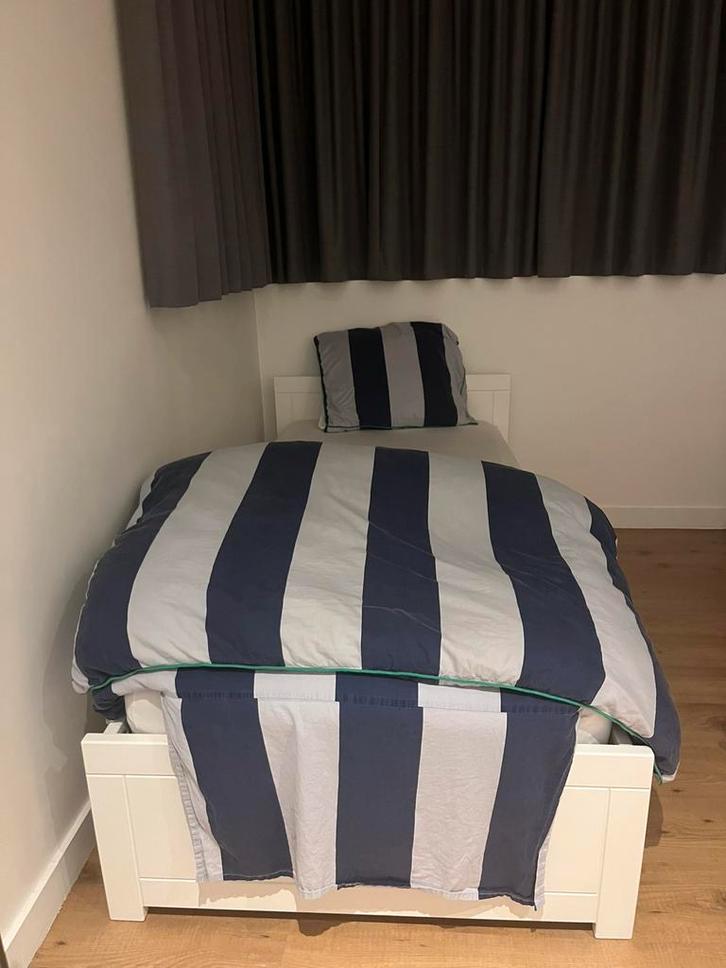 Éénpersoonsbed, Huis en Inrichting, Slaapkamer | Boxsprings, Zo goed als nieuw, 100 cm, 200 cm, Eenpersoons, Wit, Ophalen