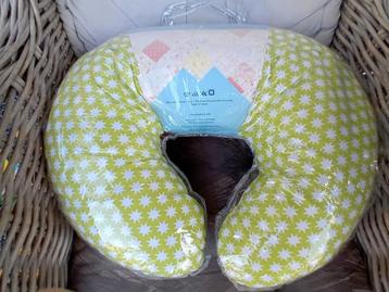 Baby voedingskussen, nieuw nog in verpakking beschikbaar voor biedingen