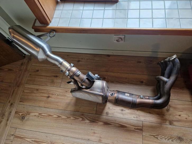 Origineel compleet uitlaatsysteem BMW s1000xr, Motos, Pièces | BMW, Neuf, Enlèvement ou Envoi