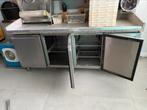 Marmer tafel met frigo, Ophalen