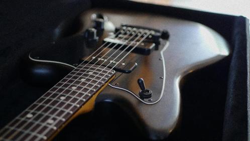 Geüpgrade Fender Jaguar Modern Player, Muziek en Instrumenten, Snaarinstrumenten | Gitaren | Elektrisch, Gebruikt, Solid body