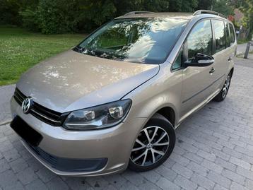 Volkswagen touran 1.6TDI DSG watsap 0032484718956, Autos, Euro 5, Achat, Entreprise, Carnet d'entretien
