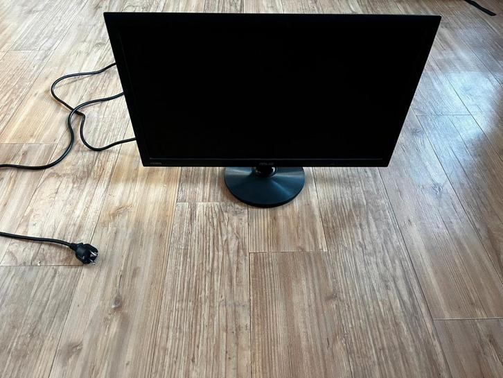 Asus gaming screen, Computers en Software, Monitoren, Gebruikt, 61 t/m 100 Hz, DVI, VGA, Gaming, Hoofdtelefoonaansluiting, TN