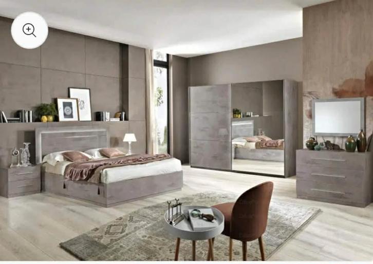 chambre à coucher (modèle italienne), Huis en Inrichting, Slaapkamer | Complete slaapkamers, Zo goed als nieuw, Tweepersoons, Ophalen