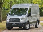 Ford transit 350M m L2H2 rwd TREND | CAMERA | BTW, Auto's, Bestelwagens en Lichte vracht, USB, Achterwielaandrijving, 1995 cc