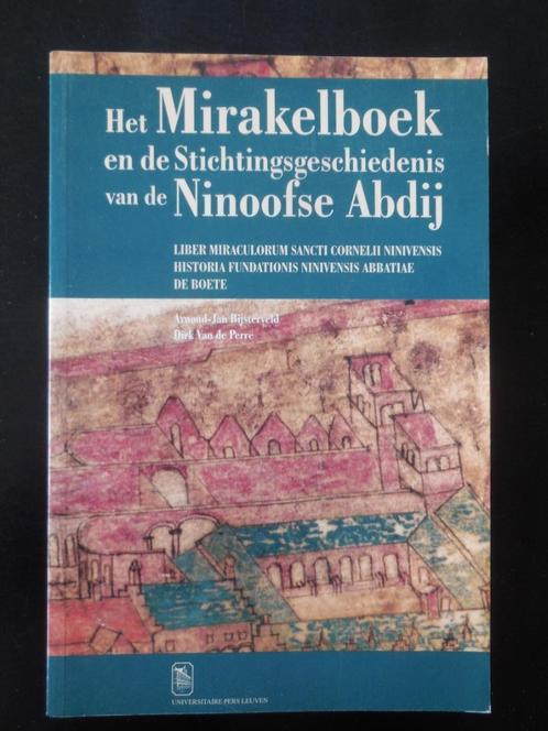 NINOVE - 'Het mirakelboek en ..." 2001, Boeken, Geschiedenis | Stad en Regio, Zo goed als nieuw, Ophalen of Verzenden