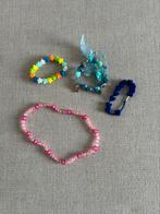 Bracelets et collier enfant, Comme neuf