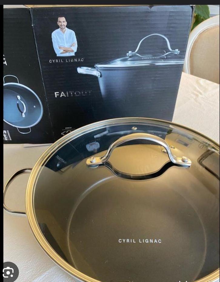 Sauteuse de 24 de marque Cyril Lignac, Huis en Inrichting, Keuken | Potten en Pannen, Nieuw, Kookpan of Snelkookpan, Inox, Keramische plaat