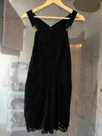 Jumpsuit Vero Moda, zwart kant, maat M, Kleding | Dames, Jumpsuits, Ophalen, Zo goed als nieuw, Maat 38/40 (M), Zwart
