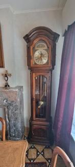 staande klok en hangende klokken, Antiek en Kunst, Ophalen