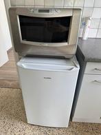 Kleine ijskast met vriesvak en combi microgolf oven, Elektronische apparatuur, Koelkasten en IJskasten, Ophalen, Met vriesvak