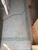 Oude cementvloer 20 x 20 centimeter 2 cm dik - GRATIS - 60m2, Doe-het-zelf en Bouw, Overige materialen, 20 tot 40 cm, Gebruikt