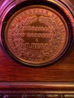 décoration de piano antique, Brillant, Brun, Enlèvement, Utilisé