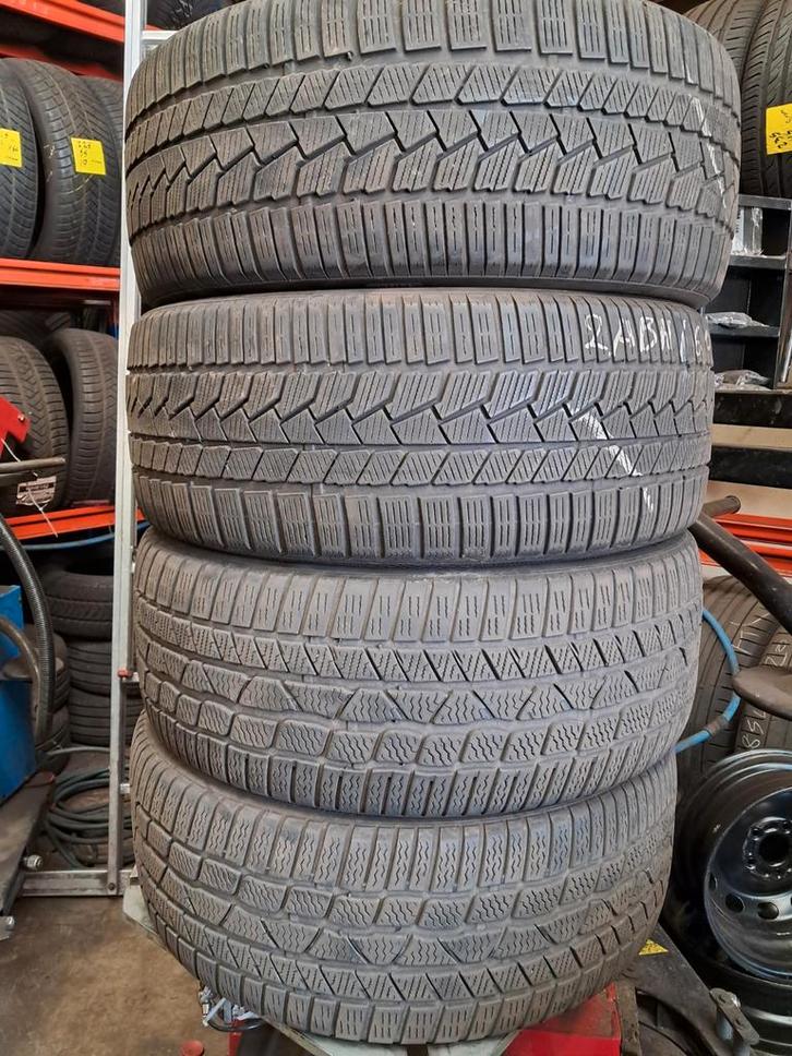 2454020 245/40/20 245/40r20 hiver, Autos : Pièces & Accessoires, Commande, Audi, BMW, Citroën, Daihatsu, Fiat, Ford, Honda, Jeep