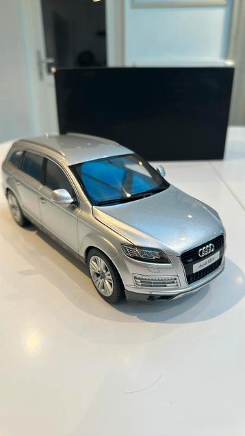 AUDI Q7 V8 4.2 Kyosho 1/18 nieuwstaat  beschikbaar voor biedingen