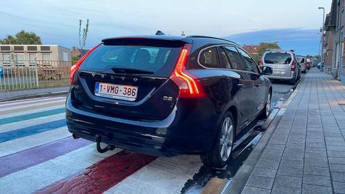 Volvo V60 D2 120 automaat Summum Magic Blue Metalic, Auto's, Volvo, Particulier, V60, ABS, Airbags, Airconditioning, Bluetooth