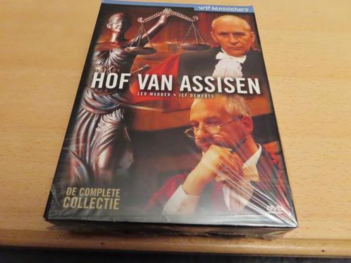 NIEUW / Hof Van Assisen DVD BOX  (De complete serie)  VRT kl, Cd's en Dvd's, Dvd's | Nederlandstalig, Nieuw in verpakking, Tv fictie