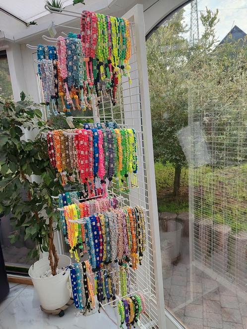 Lot de Colliers anti tique en perles de céramique Em, Animaux & Accessoires, Accessoires pour chiens, Neuf, Enlèvement