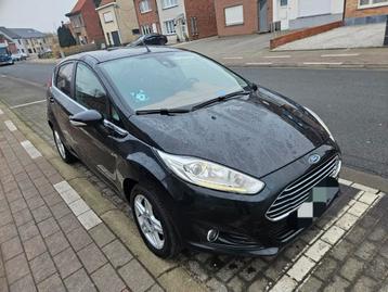 Ford fiesta 1.0 benzine met airco 97.000dkm gekeurd al vkp beschikbaar voor biedingen