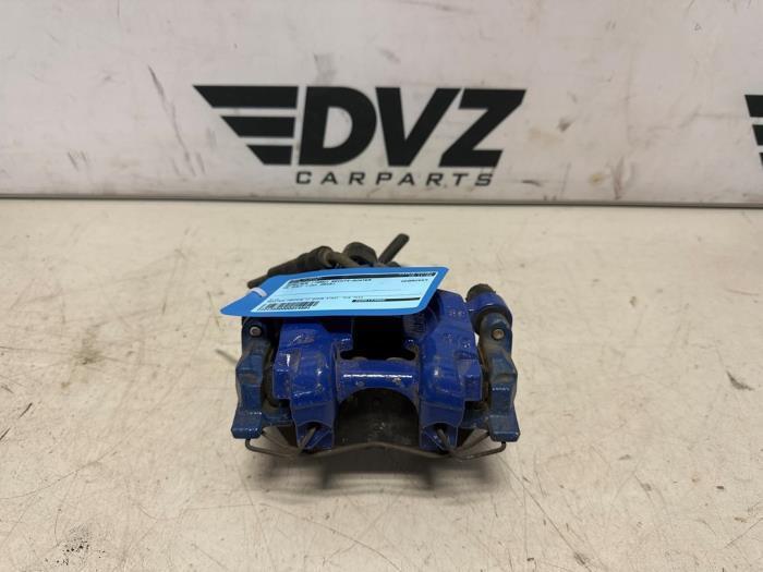 Remklauw (Tang) rechts-achter van een Volkswagen Golf, Auto-onderdelen, Remmen en Aandrijving, Volkswagen, Gebruikt, 3 maanden garantie