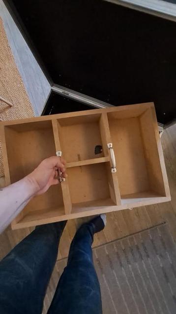 Flightcase 60 x 40 x 40 with inlay tray beschikbaar voor biedingen