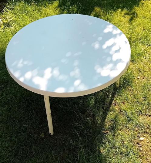 Vintage lage tuintafel, Tuin en Terras, Tuintafels, Zo goed als nieuw, Ophalen
