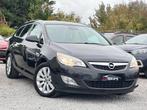 Opel Astra • TRES PROPRE • GPS • JANTES (bj 2012), Auto's, Opel, Voorwielaandrijving, Euro 5, Zwart, 4 cilinders