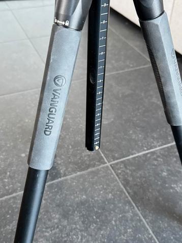 Vanguard Statief beschikbaar voor biedingen