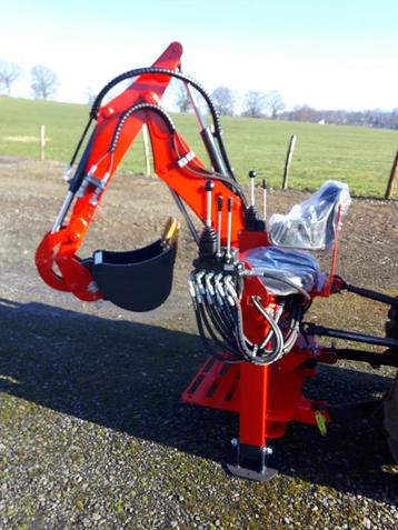 Pelle rétro Micro Tracteur beschikbaar voor biedingen