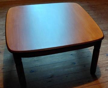 Bijzettafeltje - salontafeltje beschikbaar voor biedingen