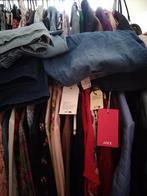 Lot de vêtements pour femmes. Toutes tailles., Vêtements | Femmes, Enlèvement, Neuf