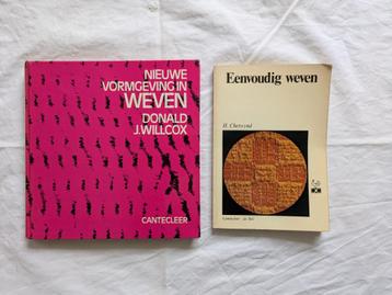 2 naslagwerken over weven beschikbaar voor biedingen