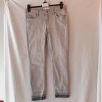 CAMBIO Grijze spijkerbroek Maat: (B) 42 Prijs: € 4, Cambio, Ophalen of Verzenden, W33 - W36 (confectie 42/44), Grijs