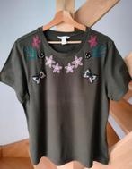 Prachtige T-shirt met pareltjes en borduursel. Vlindertjes e, Kleding | Dames, T-shirts, Maat 38/40 (M), H&M, Ophalen of Verzenden