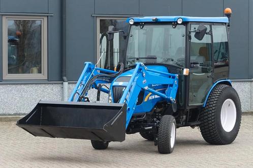 New Holland Boomer 50 4wd HST / 00756 Draaaiuren / Voorlader, Zakelijke goederen, Landbouw | Tractoren, New Holland, Gebruikt