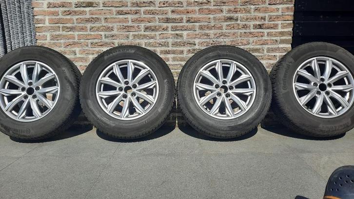 Audi Q5 - 17 inch velgen met winterbanden, Auto-onderdelen, Banden en Velgen, Velg(en), Winterbanden, 17 inch, 235 mm, Personenwagen