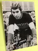 wielerkaart  1970 team molteni   eddy merckx signe, Envoi, Comme neuf