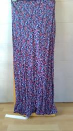 Longue jupe bleue à fleurs Etam FR42 UK14 BEL40, Vêtements | Femmes, Jupes, Taille 38/40 (M), Enlèvement ou Envoi, Comme neuf