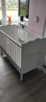 Witte babybedje met matras, Une personne, Enlèvement, Utilisé, Réglable