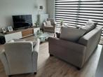 Zetel en twee fauteuils in landelijke stijl, Ophalen, Hout, 100 tot 125 cm, Rechte bank
