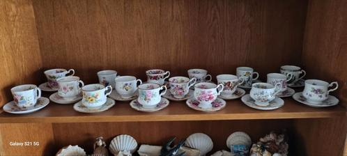 China bone porselein tasjes, Antiek en Kunst, Antiek | Servies compleet, Ophalen