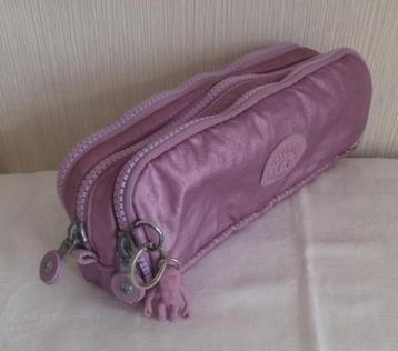 Kipling pennenetui met drie zakken „Gitroy” oudroze + aap beschikbaar voor biedingen