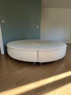 2 november GRATIS op te halen: Rond bed, Beige, Enlèvement, Utilisé, 180 cm