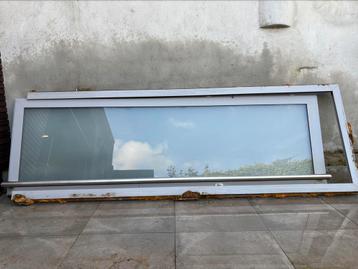 Buitendeur met ondoorzichtig glas 2,75m (lage prijs!!) beschikbaar voor biedingen